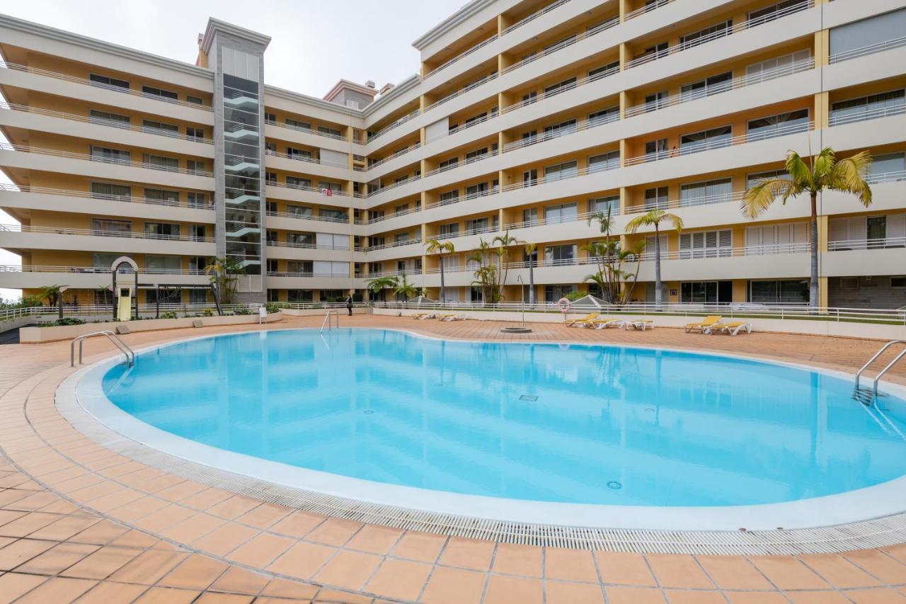 By The Sea II - Calmo Com Piscina E Vista Mar. Apartment Funchal  Ngoại thất bức ảnh